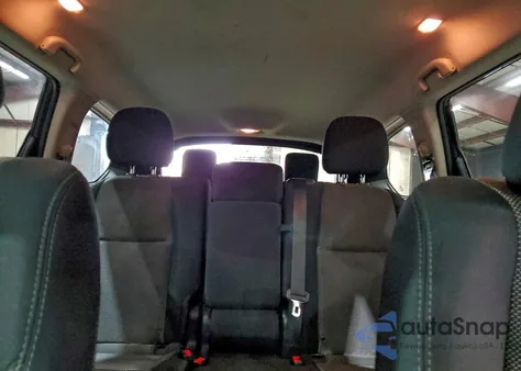 2018 Nissan Pathfinder S z USA, uszkodzony, nr VIN 5N1DR2MM1JC653710